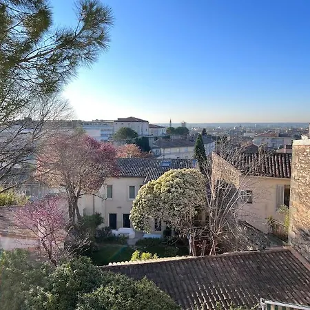 Appartement Centre Superbe Nîmes